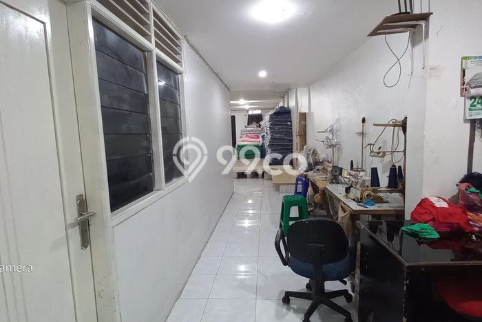 Gudang Bagus Dijual LB 550m2 Lokasi Strategis Jakarta Barat Area Cocok untuk Bisnis Gudang Bagus Dijual LB 550m2 Lokasi Strategis Jakarta Barat Area Cocok untuk Bisnis