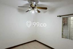 For Sale Hunian Rumah Terawat 2 Kamar di Sunter, Jakarta Utara For Sale Hunian Rumah Terawat 2 Kamar di Sunter, Jakarta Utara