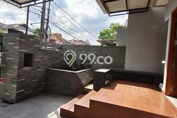 Hunian Eksklusif Siap Huni LT 180m2 di Kelapa Gading, Jakarta Utara Hunian Eksklusif Siap Huni LT 180m2 di Kelapa Gading, Jakarta Utara