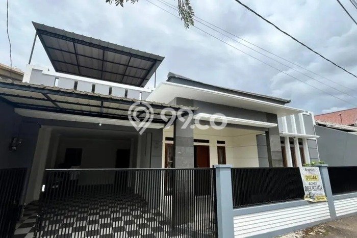 Dijual Rumah Mewah Megah Dengan View Eksklusif di Pejaten, Jakarta Selatan Dijual Rumah Mewah Megah Dengan View Eksklusif di Pejaten, Jakarta Selatan