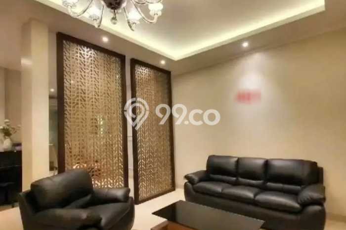 Ready to Use! Premium House LT 256m2 Desain Elegan di Pejaten Ready to Use! Premium House LT 256m2 Desain Elegan di Pejaten