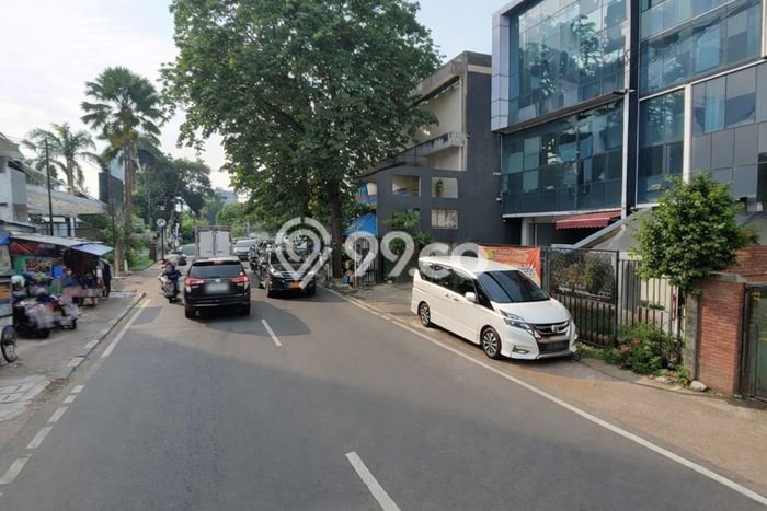 Komersial Dijual Lokasi Emas di Kebayoran Baru Luas 890m2 Komersial Dijual Lokasi Emas di Kebayoran Baru Luas 890m2