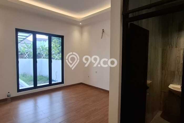 Rumah Luxury Modern Siap Huni di Jatiwaringin Jakarta Timur Rumah Luxury Modern Siap Huni di Jatiwaringin Jakarta Timur