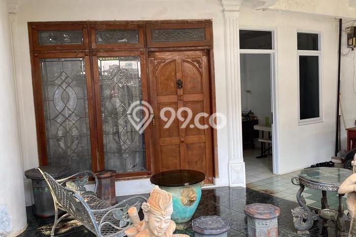 Rumah Mewah LB 178m2 Siap Pakai Desain Elegan di Kalimalang, Jakarta Timur Rumah Mewah LB 178m2 Siap Pakai Desain Elegan di Kalimalang, Jakarta Timur