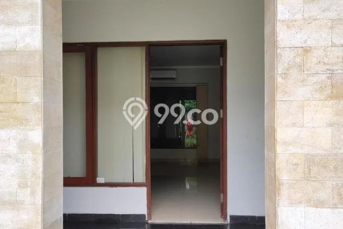 Ready to Use! Premium House LT 90m2 Desain Elegan di Rawamangun Ready to Use! Premium House LT 90m2 Desain Elegan di Rawamangun