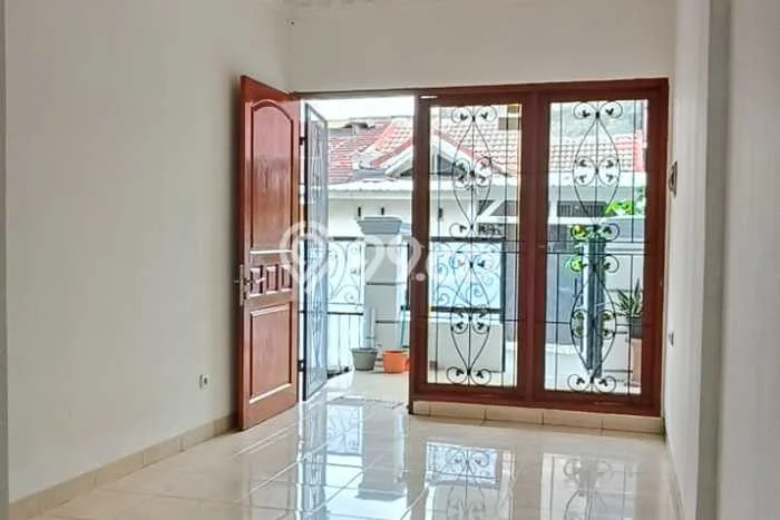 Dijual Rumah Minimalis Bagus Punya 3 KT di Medan Satria Bekasi SHM Dijual Rumah Minimalis Bagus Punya 3 KT di Medan Satria Bekasi SHM