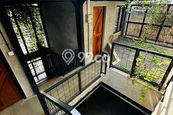 Disewakan! Rumah 4 Kamar Tidur &
3 Kamar Mandi di Bintaro, Tangerang Selatan Disewakan! Rumah 4 Kamar Tidur &
3 Kamar Mandi di Bintaro, Tangerang Selatan