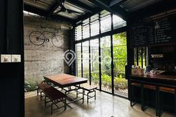 Disewakan! Rumah 4 Kamar Tidur &
3 Kamar Mandi di Bintaro, Tangerang Selatan Disewakan! Rumah 4 Kamar Tidur &
3 Kamar Mandi di Bintaro, Tangerang Selatan