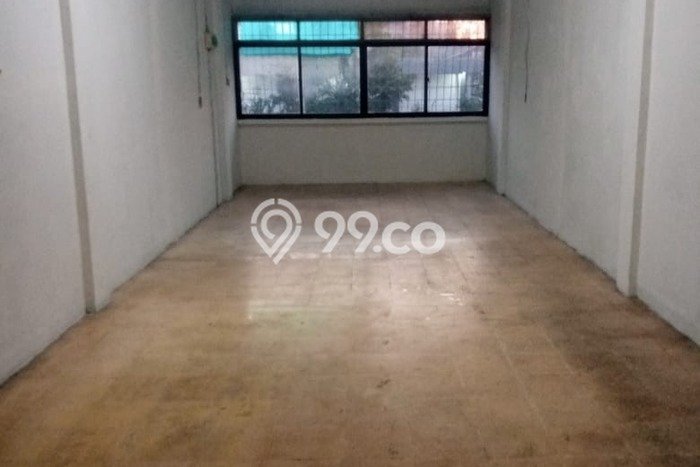 Ruko Dijual di Tambora LT 112m2, LB 325m2 untuk Investasi Ruko Dijual di Tambora LT 112m2, LB 325m2 untuk Investasi
