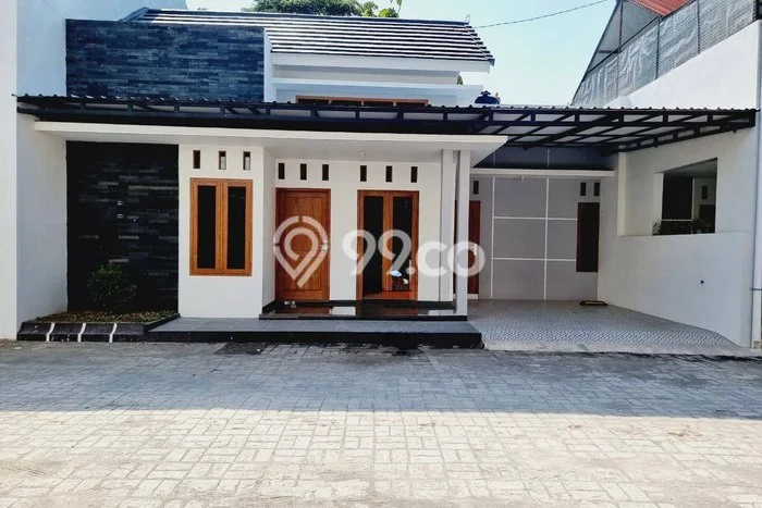 Rumah Sederhana Dijual di Colomadu 2 Kamar dengan Luas Tanah 72m2 Rumah Sederhana Dijual di Colomadu 2 Kamar dengan Luas Tanah 72m2