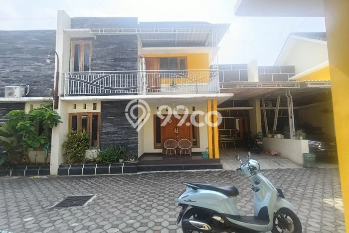 Rumah area Kartosuro, Sukoharjo, Luas 85m2m² Bangunan 100m2m² Rumah area Kartosuro, Sukoharjo, Luas 85m2m² Bangunan 100m2m²