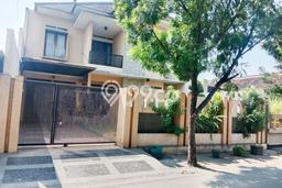 For Sale Rumah 4 Kamar Lokasi Ideal Bagus dan Strategis di Colomadu For Sale Rumah 4 Kamar Lokasi Ideal Bagus dan Strategis di Colomadu