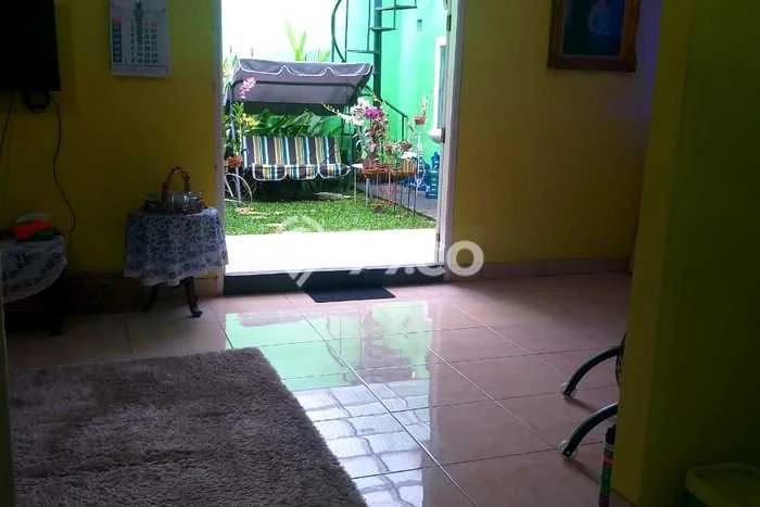 Rumah Modern 5 Kamar LT 188m2 di Cibubur Rumah Modern 5 Kamar LT 188m2 di Cibubur