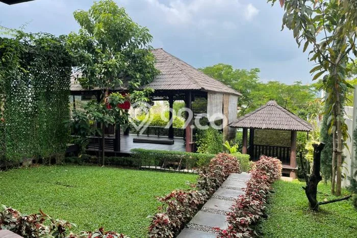 Rumah Luxury Modern Siap Huni di Sentul City Bogor Rumah Luxury Modern Siap Huni di Sentul City Bogor