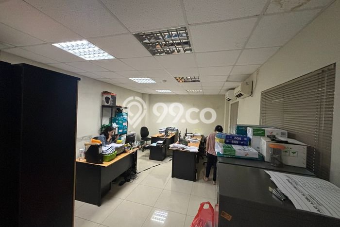 Unit Gudang Dijual di BSD Tangerang Selatan Luas Bangunan 216m2 Unit Gudang Dijual di BSD Tangerang Selatan Luas Bangunan 216m2