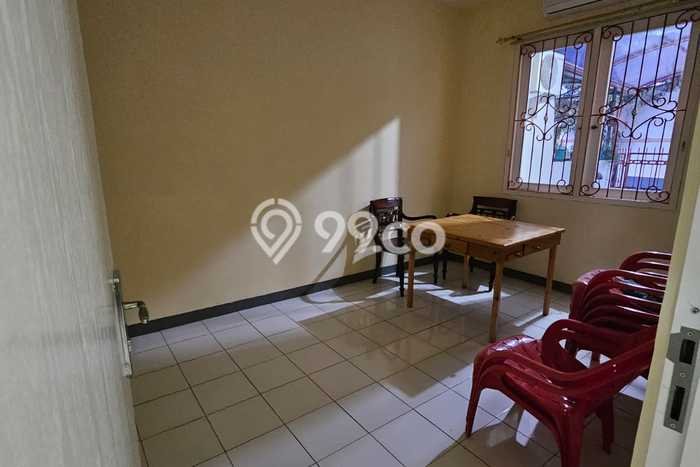 Tanah Kosong Dijual di Tangerang dengan Area 1024m2 Tanah Kosong Dijual di Tangerang dengan Area 1024m2