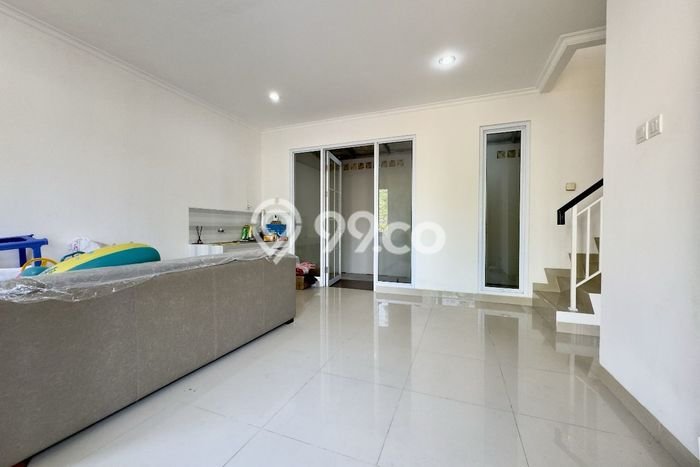 Rumah Modern 3 KT di Gading Serpong Tangerang Semi Furnished Rumah Modern 3 KT di Gading Serpong Tangerang Semi Furnished