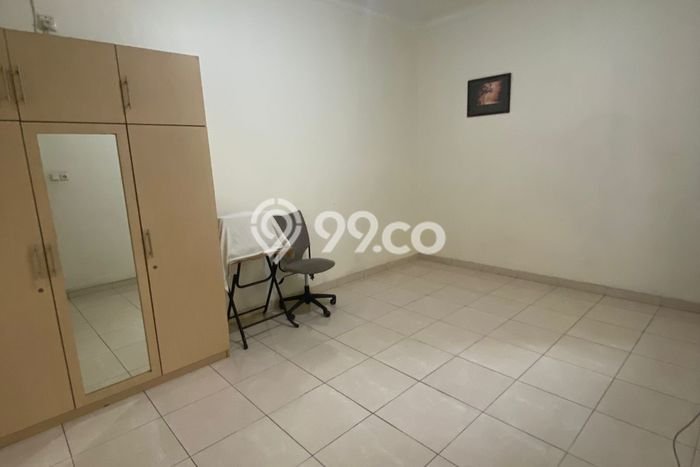 Dijual Hunian Rumah Terawat 3 Kamar di BSD Griya Loka, Tangerang Dijual Hunian Rumah Terawat 3 Kamar di BSD Griya Loka, Tangerang