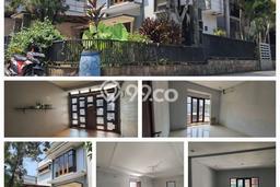 For Sale! Premium House LT 242m2 Desain Modern di Lebak Bulus For Sale! Premium House LT 242m2 Desain Modern di Lebak Bulus