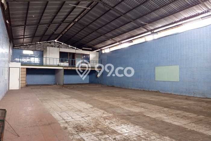 Unit Gudang Disewakan di Narogong di Area Ramai & Strategis Unit Gudang Disewakan di Narogong di Area Ramai & Strategis