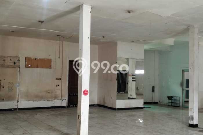 Unit Ruko Disewa Lokasi Klender, Jakarta Timur Spesifikasi Luas Bangunan 210m2 Unit Ruko Disewa Lokasi Klender, Jakarta Timur Spesifikasi Luas Bangunan 210m2