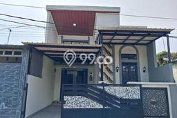 For Sale Rumah 3 Kamar Lokasi Ideal Bagus dan Strategis di Cileungsi For Sale Rumah 3 Kamar Lokasi Ideal Bagus dan Strategis di Cileungsi