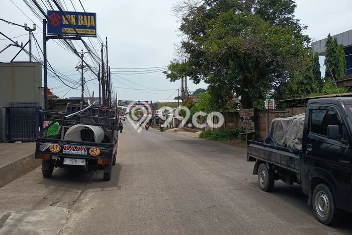 LOKASI BISNIS! Gudang Disewakan Kawasan Setu, Luas 330m2m², Jalan Strategis LOKASI BISNIS! Gudang Disewakan Kawasan Setu, Luas 330m2m², Jalan Strategis