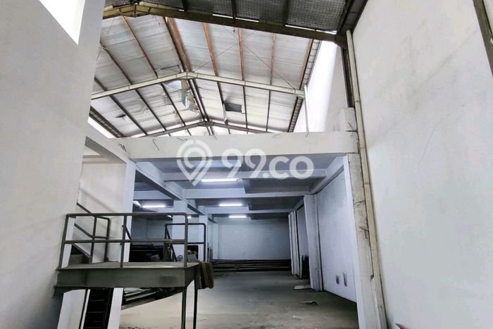 Unit Gudang Disewa Lokasi Pulo Gadung, Jakarta Timur Spesifikasi Luas Bangunan 612m2 Unit Gudang Disewa Lokasi Pulo Gadung, Jakarta Timur Spesifikasi Luas Bangunan 612m2
