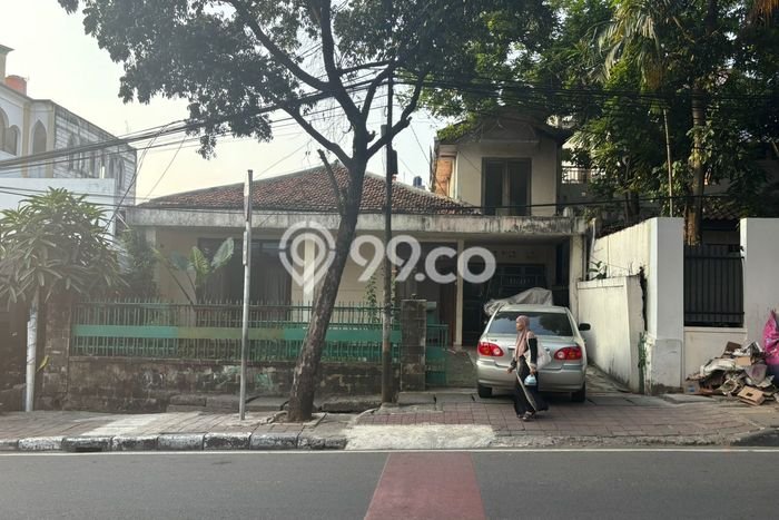 Rumah Mewah LB 300m2 Siap Pakai Desain Elegan di Duren Tiga, Jakarta Selatan Rumah Mewah LB 300m2 Siap Pakai Desain Elegan di Duren Tiga, Jakarta Selatan