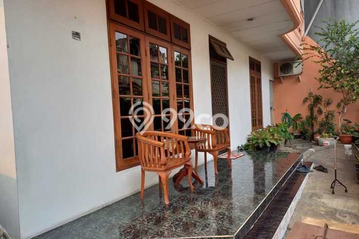 Rumah Elit Modern Siap Huni di Tanjung Duren Selatan Jakarta Barat Rumah Elit Modern Siap Huni di Tanjung Duren Selatan Jakarta Barat