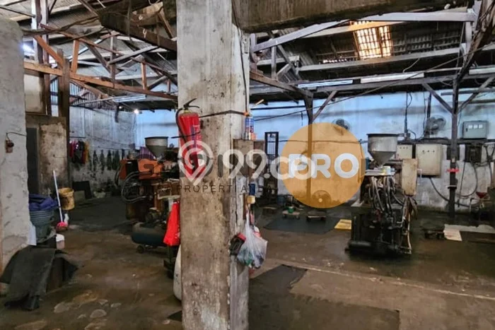 Unit Gudang Tersedia di Kalideres Spesifikasi LB 380m2 Unit Gudang Tersedia di Kalideres Spesifikasi LB 380m2