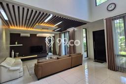 Rumah Luxury Modern Tanpa Renovasi di Citra Grand Jakarta Timur Rumah Luxury Modern Tanpa Renovasi di Citra Grand Jakarta Timur