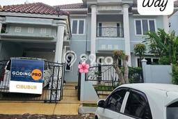 Dijual Rumah Mewah Megah Dengan View Cantik di Raffles Hills, Jakarta Timur Dijual Rumah Mewah Megah Dengan View Cantik di Raffles Hills, Jakarta Timur