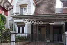 Ready to Use! Premium House LT 276m2 Desain Elegan di Cibubur Ready to Use! Premium House LT 276m2 Desain Elegan di Cibubur
