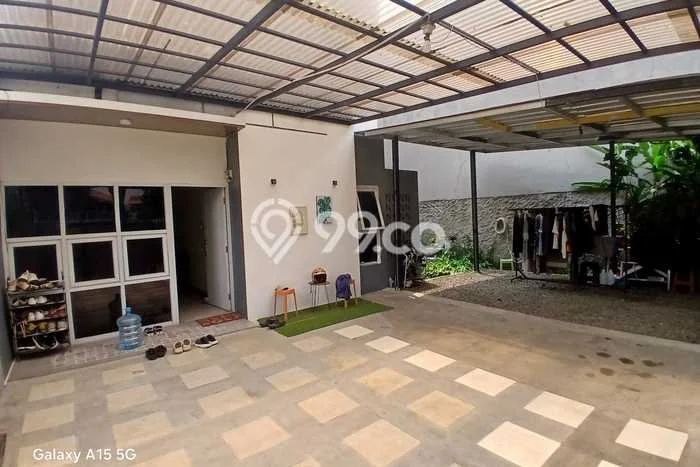 Rumah Modern 4 KT di Harjamukti Depok Semi Furnished Rumah Modern 4 KT di Harjamukti Depok Semi Furnished