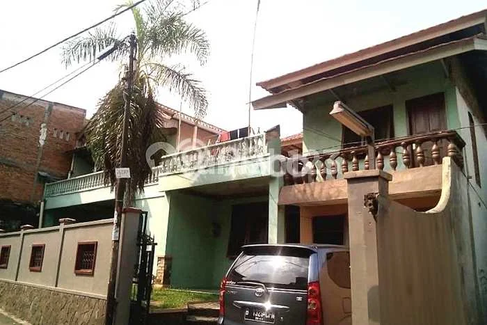 Aset Investasi! Rumah Kost Dijual di Bogor Selatan, Bogor, 16 KT, 6 KM, Luas 350m2 Aset Investasi! Rumah Kost Dijual di Bogor Selatan, Bogor, 16 KT, 6 KM, Luas 350m2
