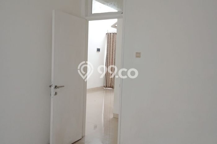 Dijual Rumah Eksklusif 2 KT di Cibubur, Depok Dijual Rumah Eksklusif 2 KT di Cibubur, Depok