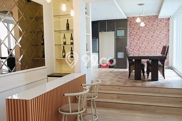 Rumah Luxury Modern Tanpa Renovasi di Cibubur Bekasi Rumah Luxury Modern Tanpa Renovasi di Cibubur Bekasi
