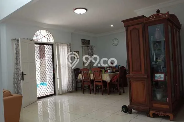 Ready to Use! Luxury House LT 263m2 Desain Elegan di BSD Bukit Golf Ready to Use! Luxury House LT 263m2 Desain Elegan di BSD Bukit Golf