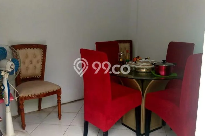 For Sale Hunian Rumah Terawat 5 KT di Cibubur, Jakarta Timur For Sale Hunian Rumah Terawat 5 KT di Cibubur, Jakarta Timur