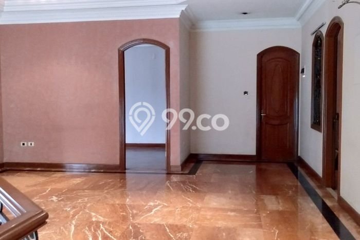 Hunian Terjangkau LT 390m2 di Puri Indah Lingkungan Asri Hunian Terjangkau LT 390m2 di Puri Indah Lingkungan Asri