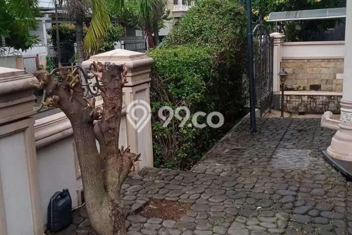 Hunian Terjangkau LT 390m2 di Puri Indah Lingkungan Asri Hunian Terjangkau LT 390m2 di Puri Indah Lingkungan Asri