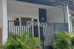 Jual Murah Rumah dengan Luas Tanah 90m2m² dan Luas Bangunan 90m2m² di Kawasan Genteng, Surabaya Jual Murah Rumah dengan Luas Tanah 90m2m² dan Luas Bangunan 90m2m² di Kawasan Genteng, Surabaya