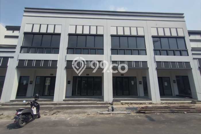 AREA TERSIBUK! Ruko Kawasan Driyorejo, Luas 100m2m², Potensi Prospektif AREA TERSIBUK! Ruko Kawasan Driyorejo, Luas 100m2m², Potensi Prospektif