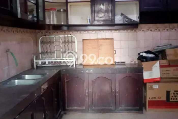 Rumah Elit Modern Tanpa Renovasi di Kertajaya Surabaya Rumah Elit Modern Tanpa Renovasi di Kertajaya Surabaya
