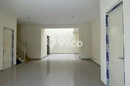 Rumah Lingkungan Asri kawasan , Surabaya, LT 180m2m² LB 200m2m² Rumah Lingkungan Asri kawasan , Surabaya, LT 180m2m² LB 200m2m²