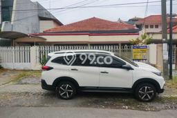 KESEMPATAN EMAS! Rumah Premium area , Surabaya, Luas 300m2m² LB 300m2m² KESEMPATAN EMAS! Rumah Premium area , Surabaya, Luas 300m2m² LB 300m2m²