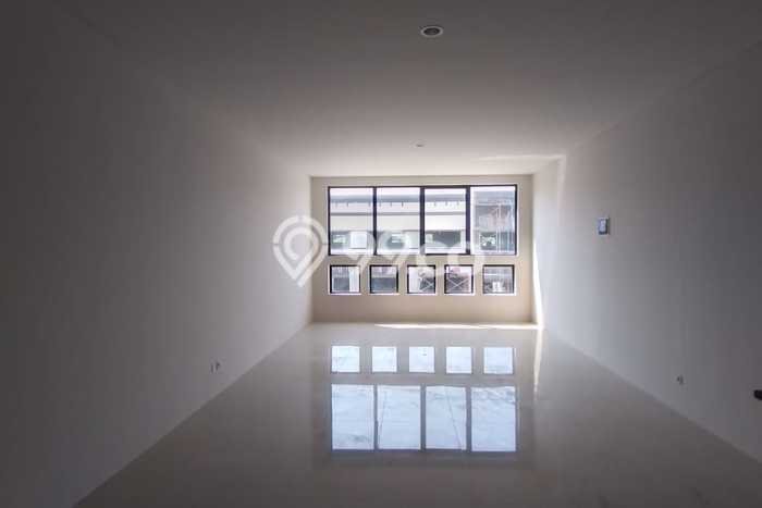 AREA TERSIBUK! Ruko Kawasan Driyorejo, Luas 100m2m², Potensi Prospektif AREA TERSIBUK! Ruko Kawasan Driyorejo, Luas 100m2m², Potensi Prospektif
