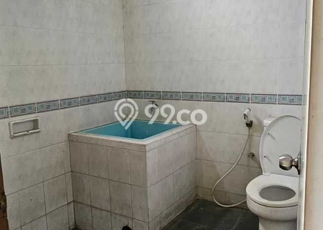 Ruko Area Komersial di Raya Darmo, Luas 165m2m², Jalan Raya Ruko Area Komersial di Raya Darmo, Luas 165m2m², Jalan Raya