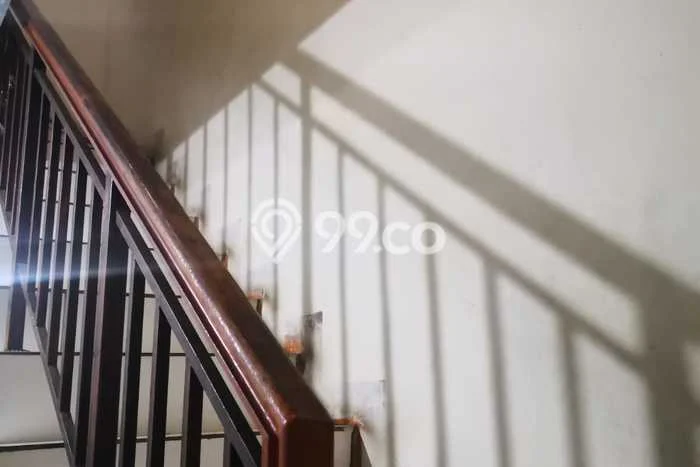 Hunian Nyaman Asri 3 KT Siap Pakai di Pegadungan Jakarta Barat Hunian Nyaman Asri 3 KT Siap Pakai di Pegadungan Jakarta Barat